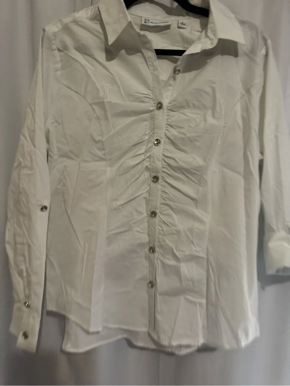 New York & Company White Ruched Front Button-Down Shirt